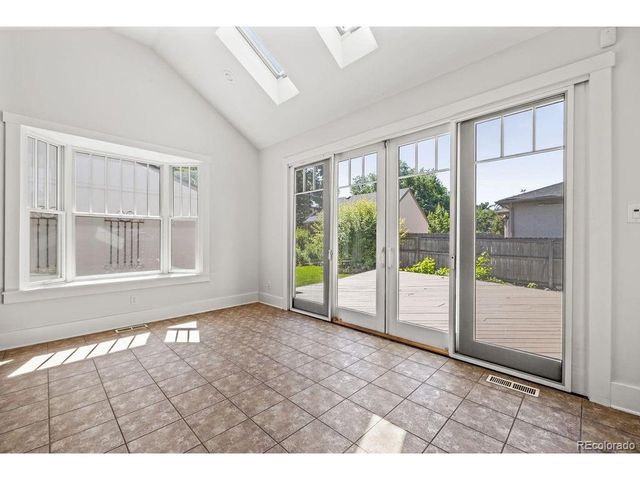 1066 S Josephine St, Denver, CO 80209