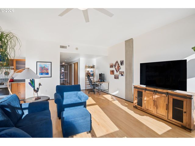 333 Nw 9TH Ave 1015, Portland, OR 97209