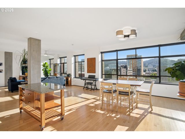 333 Nw 9TH Ave 1015, Portland, OR 97209