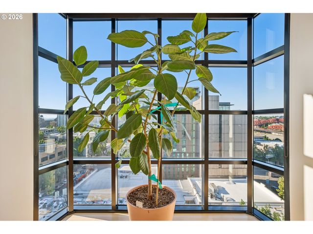 333 Nw 9TH Ave 1015, Portland, OR 97209