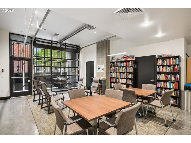 333 Nw 9TH Ave 1015, Portland, OR 97209