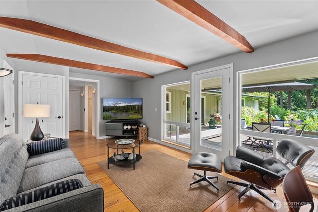 18237 SE 135th Street, Renton, WA 98059