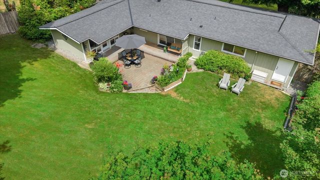 18237 SE 135th Street, Renton, WA 98059