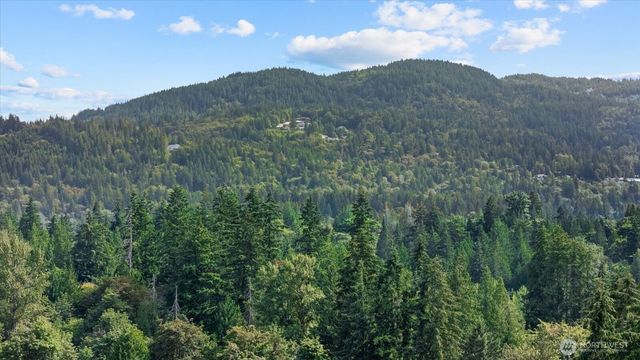 18237 SE 135th Street, Renton, WA 98059