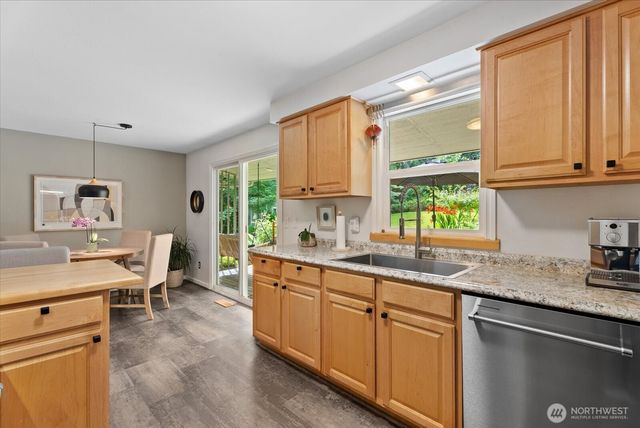 18237 SE 135th Street, Renton, WA 98059
