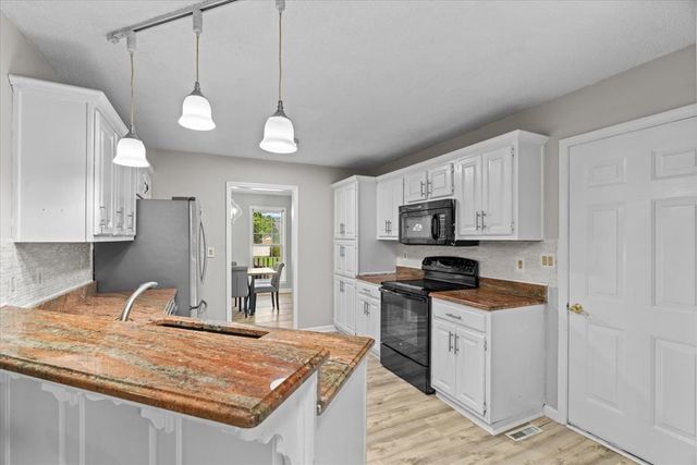 353 Diamond Way, Chatsworth, GA 30705
