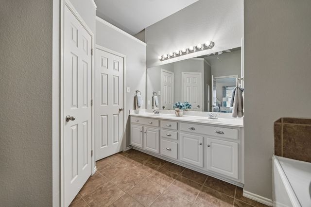 11523 Henderson Drive, Frisco, TX 75035