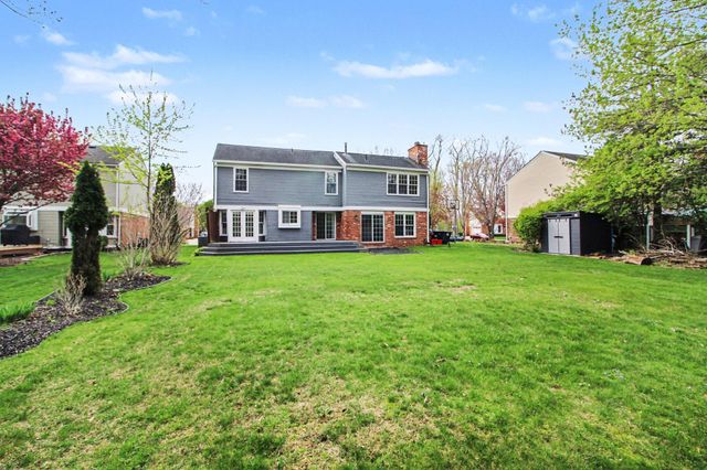 15698 Oakhill Court, Livonia City, MI 48154