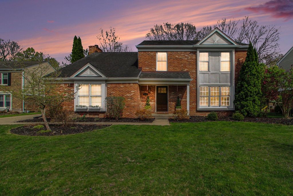 15698 Oakhill Court, Livonia City, MI 48154