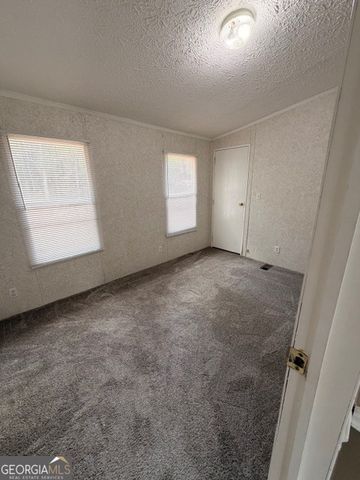 1336 Pine Hill Dr., Elberton, GA 30635