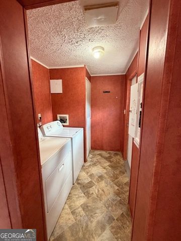 1336 Pine Hill Dr., Elberton, GA 30635