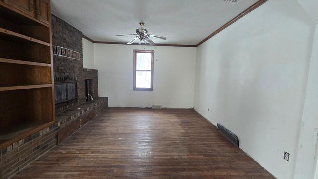 85826 157th Street, Glenville, MN 56036