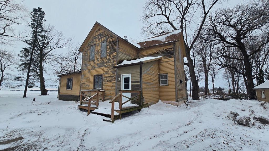 85826 157th Street, Glenville, MN 56036