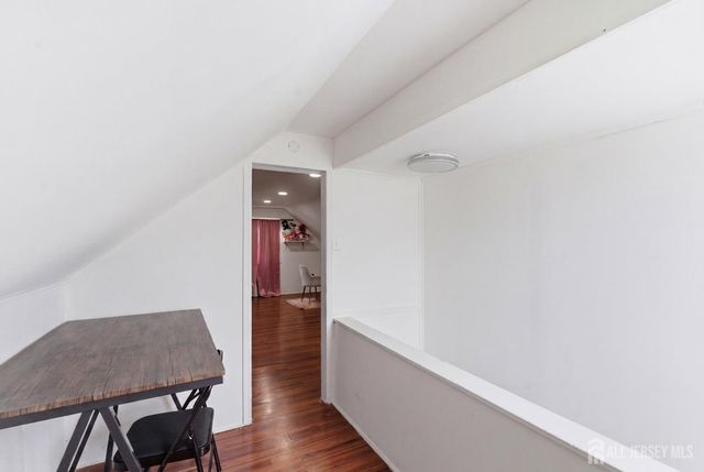 1 Park Place, North Brunswick, NJ 08902
