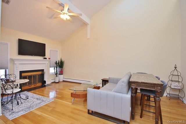 63 Contempra Circle, Tappan, NY 10983