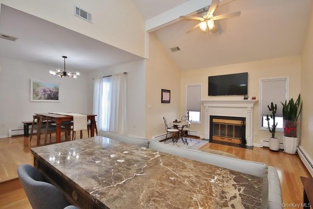 63 Contempra Circle, Tappan, NY 10983