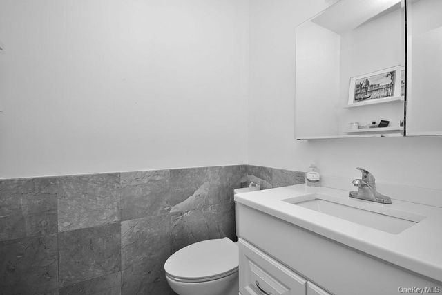 63 Contempra Circle, Tappan, NY 10983