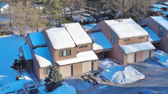 63 Contempra Circle, Tappan, NY 10983