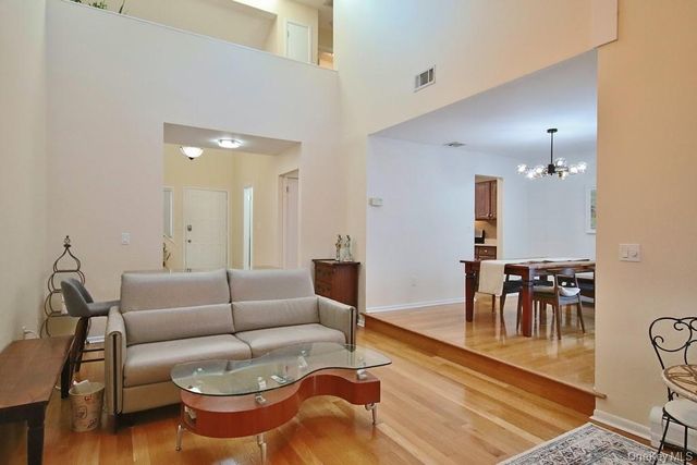 63 Contempra Circle, Tappan, NY 10983