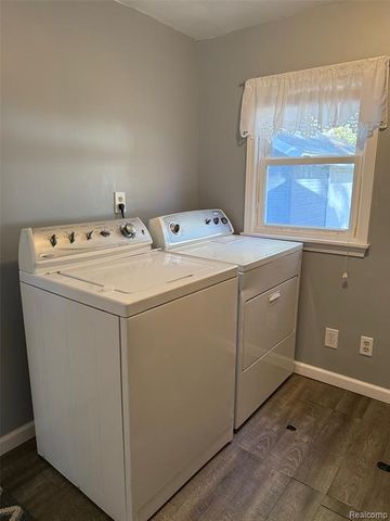 1313 N Maple Street, National City, MI 48748