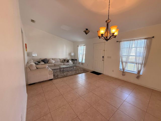 634 SW Millard Drive, Port St. Lucie, Port St Lucie, FL 34953