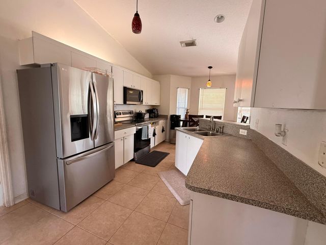 634 SW Millard Drive, Port St. Lucie, Port St Lucie, FL 34953