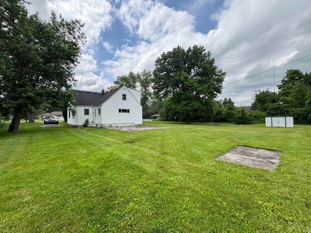 2526 Beineke Drive, Fort Wayne, IN 46808