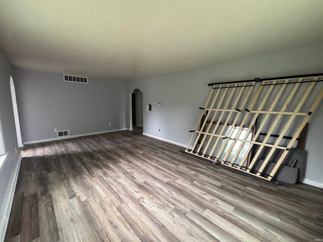 2526 Beineke Drive, Fort Wayne, IN 46808