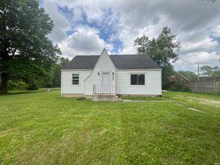 2526 Beineke Drive, Fort Wayne, IN 46808