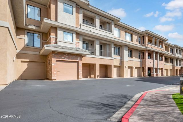 2989 N 44TH Street 2039, Phoenix, AZ 85018