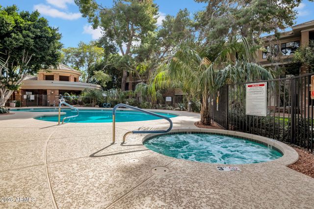 2989 N 44TH Street 2039, Phoenix, AZ 85018