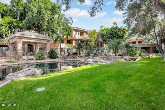 2989 N 44TH Street 2039, Phoenix, AZ 85018