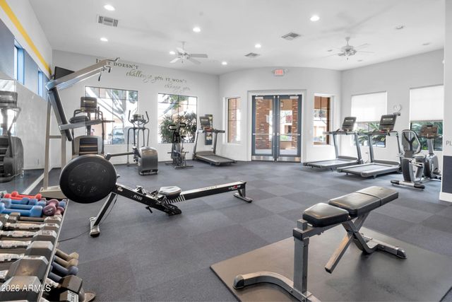 2989 N 44TH Street 2039, Phoenix, AZ 85018