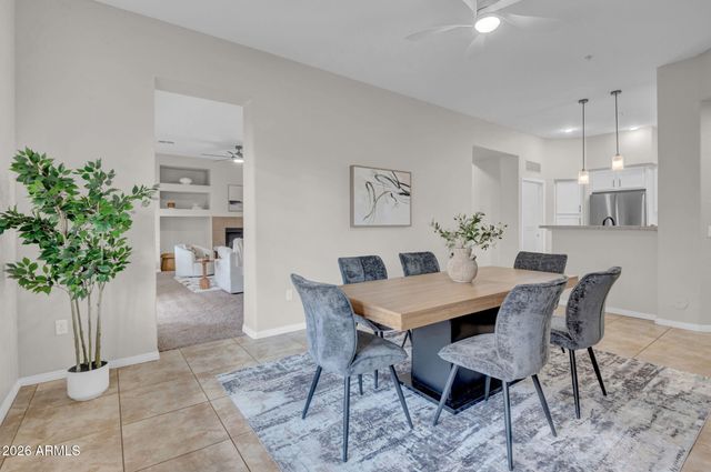 2989 N 44TH Street 2039, Phoenix, AZ 85018