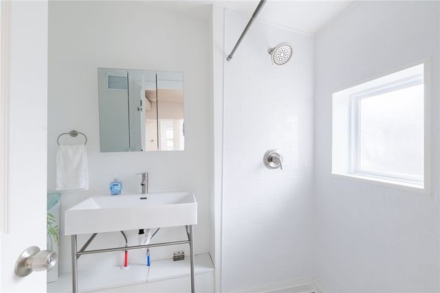 201 Vinal Avenue, Irondequoit, NY 14609