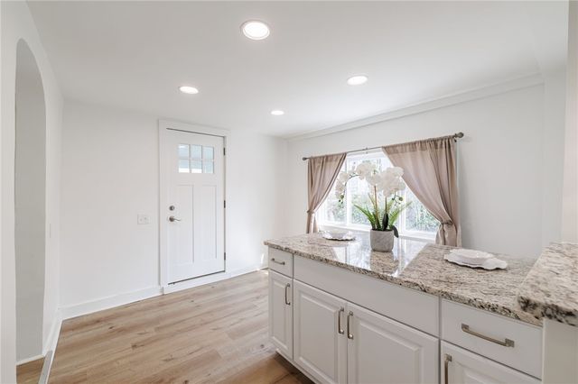 201 Vinal Avenue, Irondequoit, NY 14609