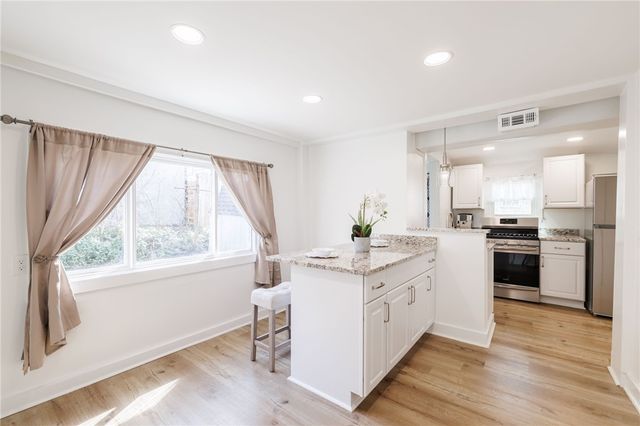 201 Vinal Avenue, Irondequoit, NY 14609