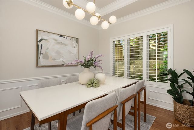 1010 106th Avenue SE, Bellevue, WA 98004