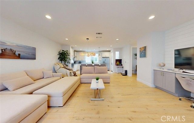 7209 21st, Westminster, CA 92683