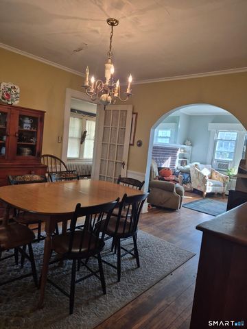 5 Ingram Street, Hamden, CT 06517