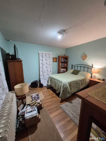 5 Ingram Street, Hamden, CT 06517