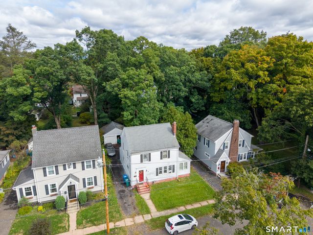 5 Ingram Street, Hamden, CT 06517