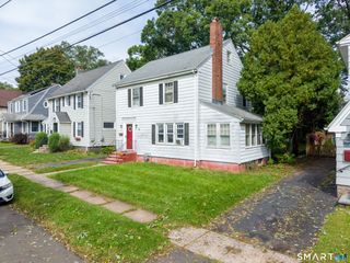 5 Ingram Street, Hamden, CT 06517
