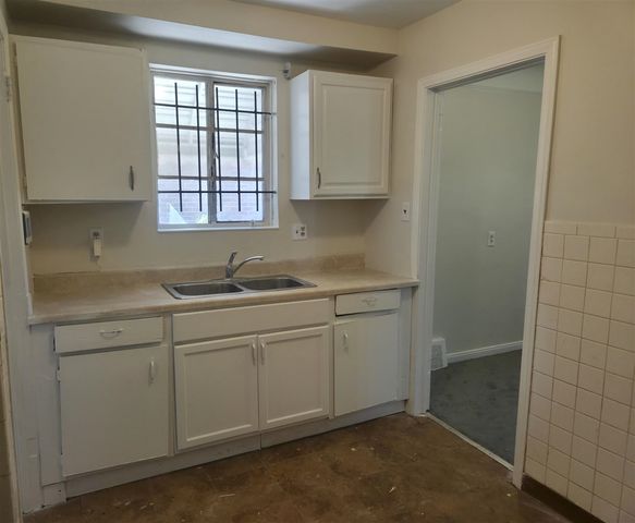 11360 Minock Street, Detroit, MI 48228