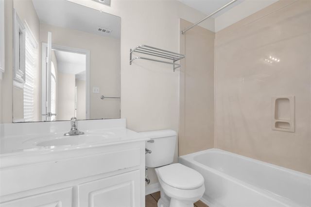 2123 Stacy Knoll, Houston, TX 77008