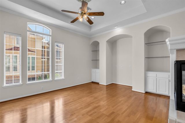 2123 Stacy Knoll, Houston, TX 77008