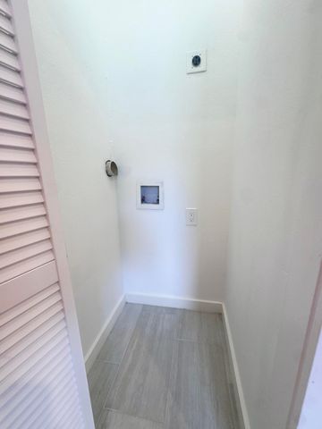 406 Lansing Street, Dallas, TX 75203