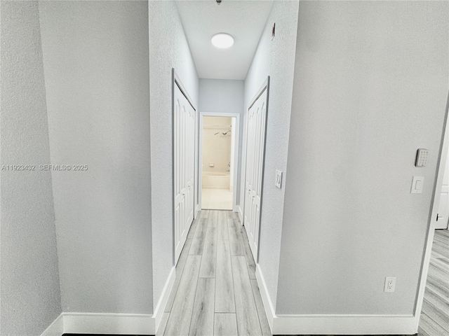 120 Jacaranda Country Club Dr 101, Plantation, FL 33324