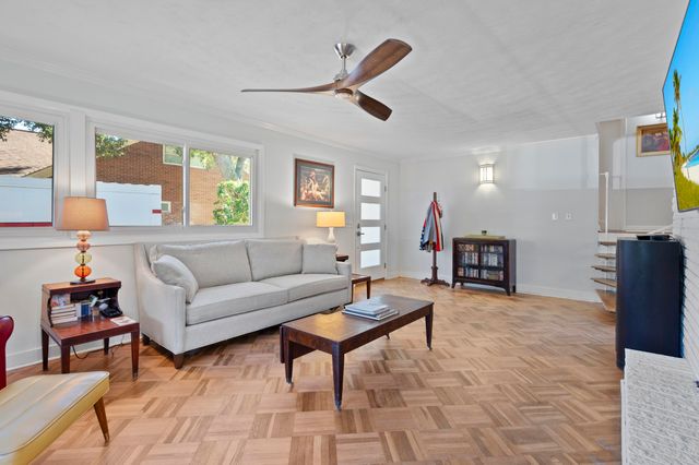 725 Shelley Road, Charleston, SC 29407