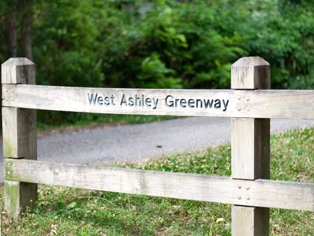 725 Shelley Road, Charleston, SC 29407